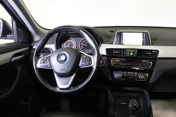 BMW X1 Sdrive Advantage - Imatge 21