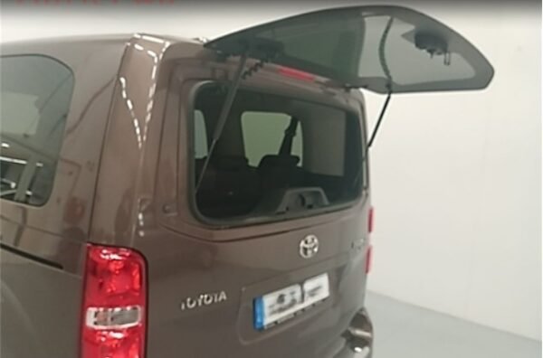 TOYOTA PROACE CITY VERSO -vendido- - Imatge 7