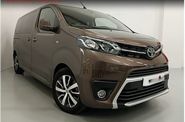 TOYOTA PROACE CITY VERSO -vendido- - Imatge 5