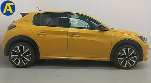 PEUGEOT 208 GT LINE #2 - Imatge 6