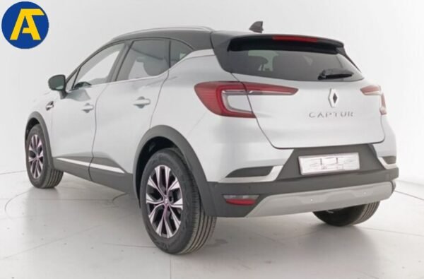 RENAULT CAPTUR - Imagen 6