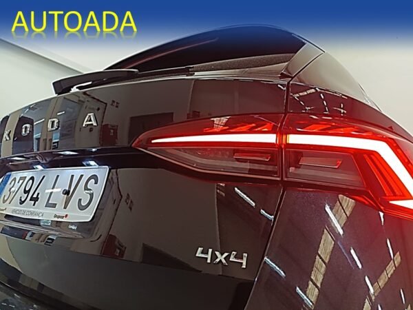 SKODA OCTAVIA - Imatge 12