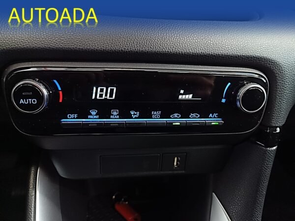 TOYOTA YARIS - Imagen 22