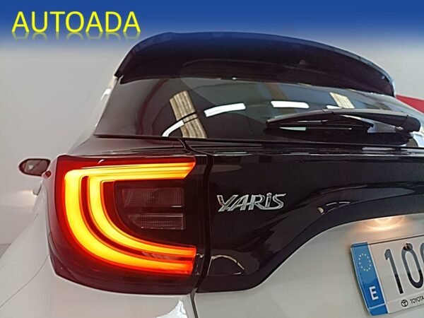 TOYOTA YARIS - Imagen 10