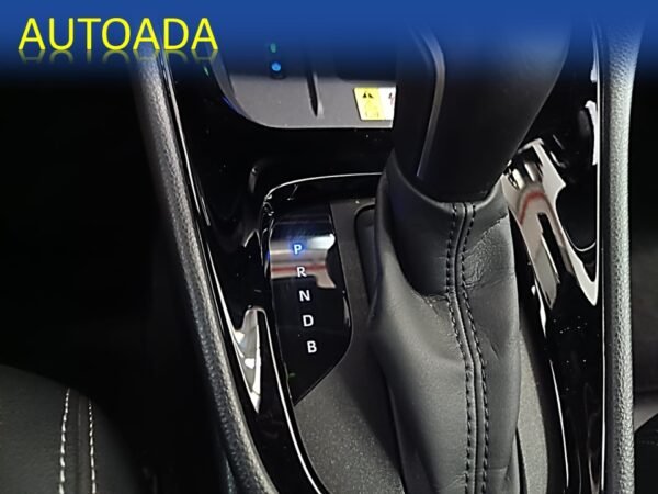 TOYOTA YARIS - Imagen 12