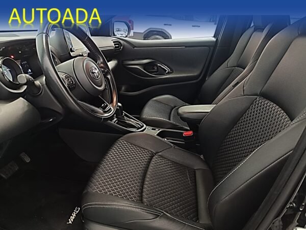 TOYOTA YARIS - Imagen 13