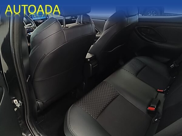 TOYOTA YARIS - Imagen 16