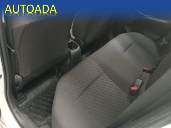 TOYOTA YARIS - Imagen 16
