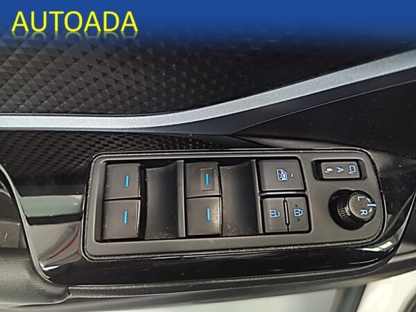 TOYOTA C-HR - Imagen 26