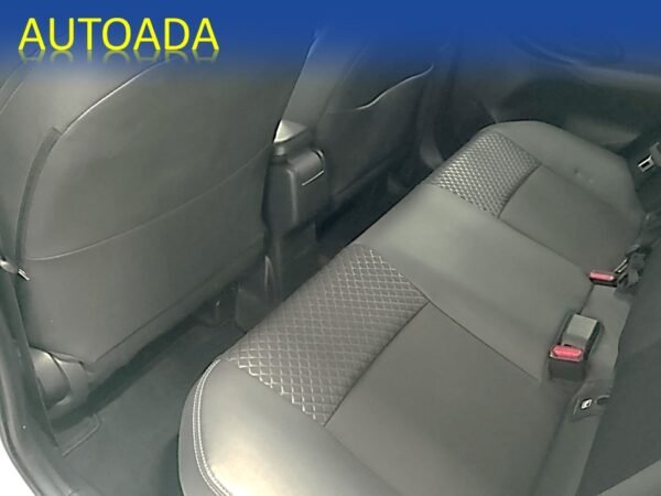 TOYOTA YARIS - Imagen 35