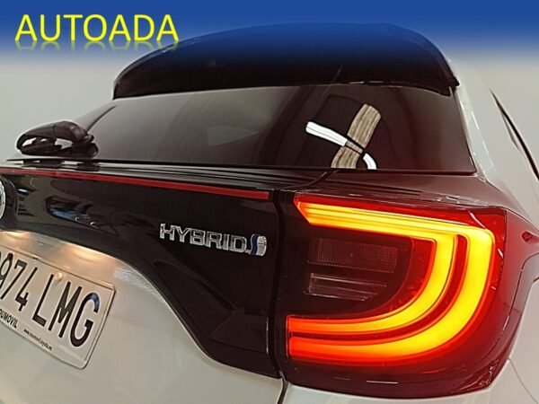 TOYOTA YARIS - Imagen 39