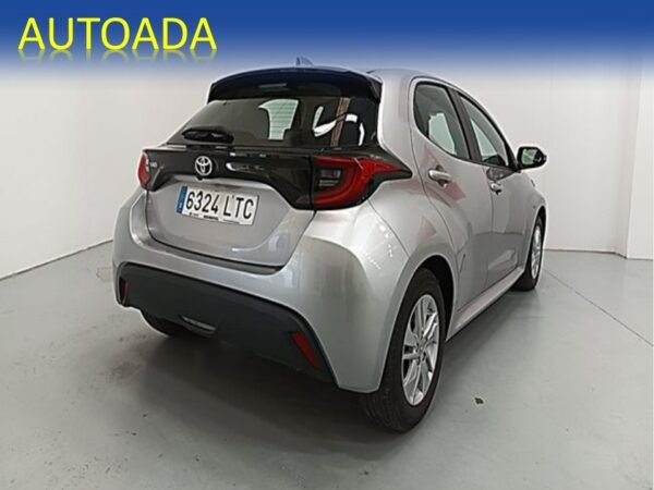 TOYOTA YARIS - Imagen 6