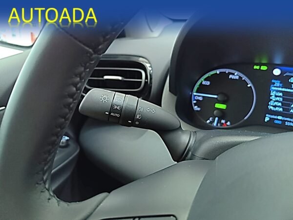 TOYOTA YARIS - Imagen 11