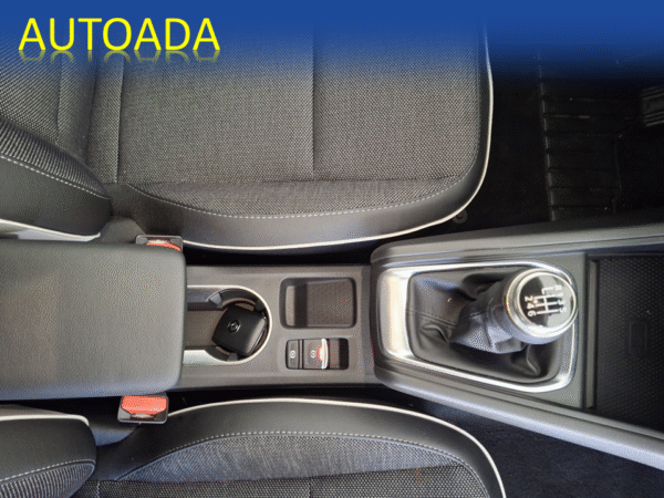 RENAULT CAPTUR - Imagen 16