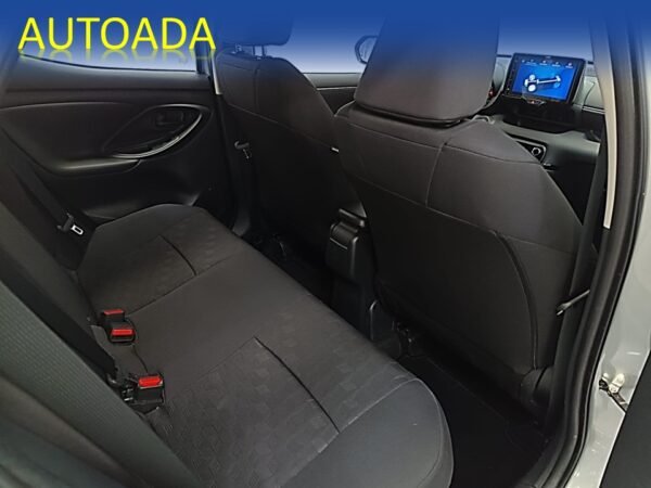 TOYOTA YARIS - Imagen 19