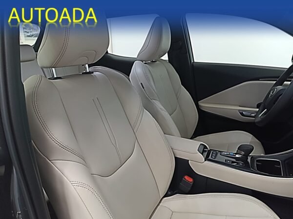 LEXUS LBX - Imatge 21