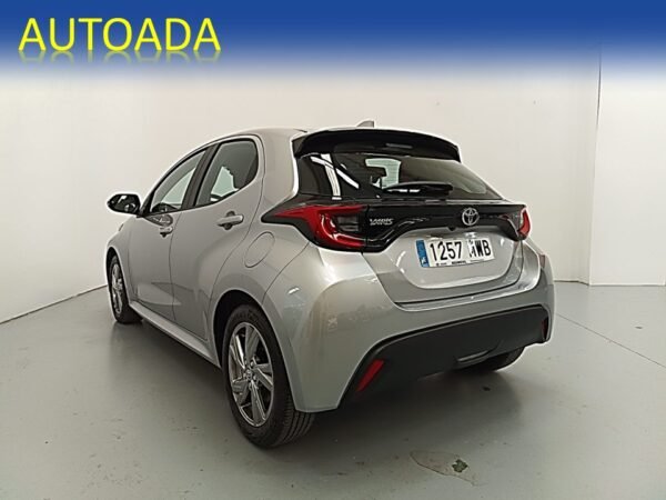 TOYOTA YARIS - Imagen 8