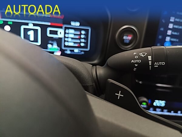 TOYOTA YARIS - Imagen 13