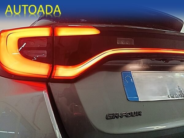 TOYOTA YARIS - Imagen 18