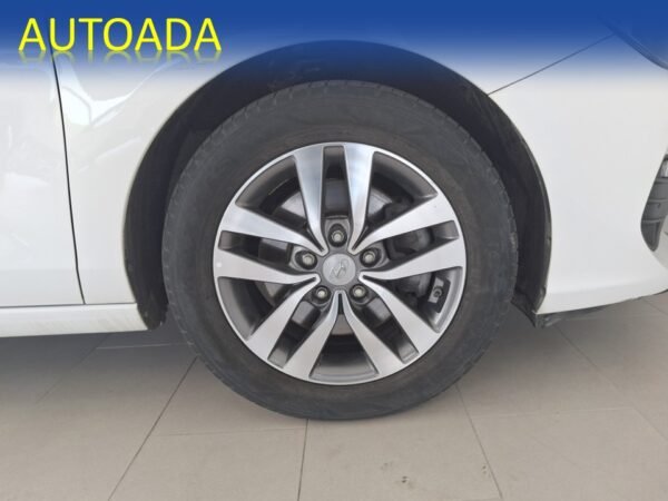 HYUNDAI i30 - Imatge 13