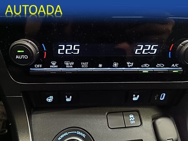 TOYOTA YARIS - Imagen 29