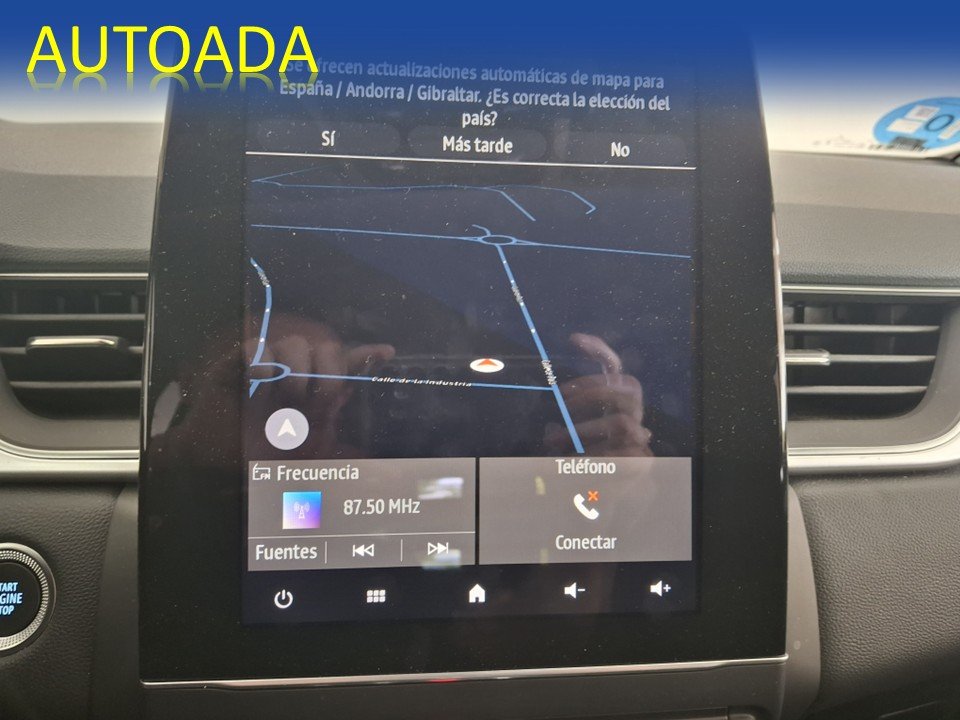 RENAULT CAPTUR - Imatge 23