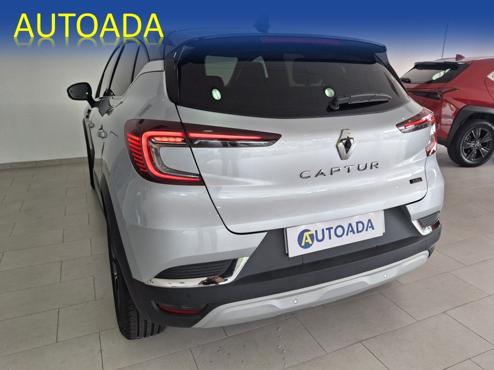 RENAULT CAPTUR - Imatge 17